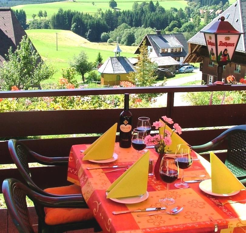 Hotel Landgasthof Adler Altenrond Exterior foto